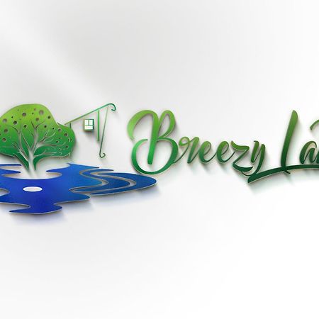Breezy Lake Tissamaharama Luaran gambar